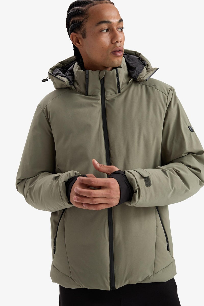 DeFacto Green Man Regular Fit Windproof Waterproof USB Heated Puffer Jacket Casual - Image 4